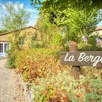 Holiday home La Bergerie